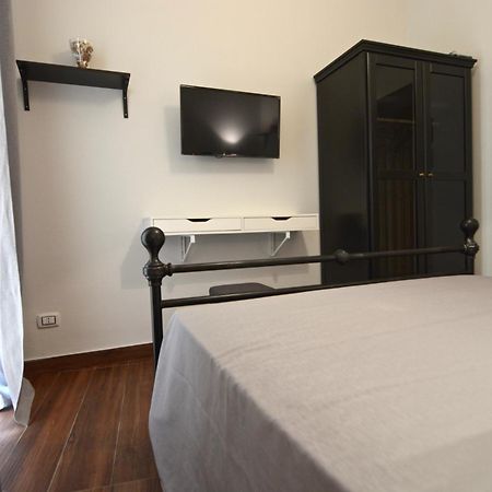 B&B Marina Di Ortigia Syrakus Exterior foto